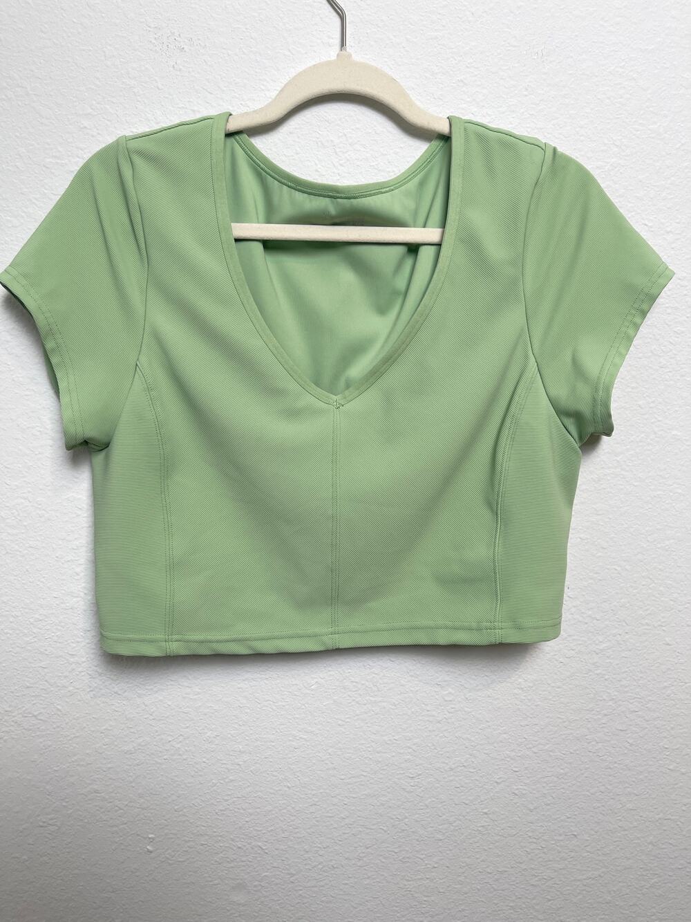 Offline by Aerie Cropped Active Top XL Green Ribbed Workout V-Neck Athleisure